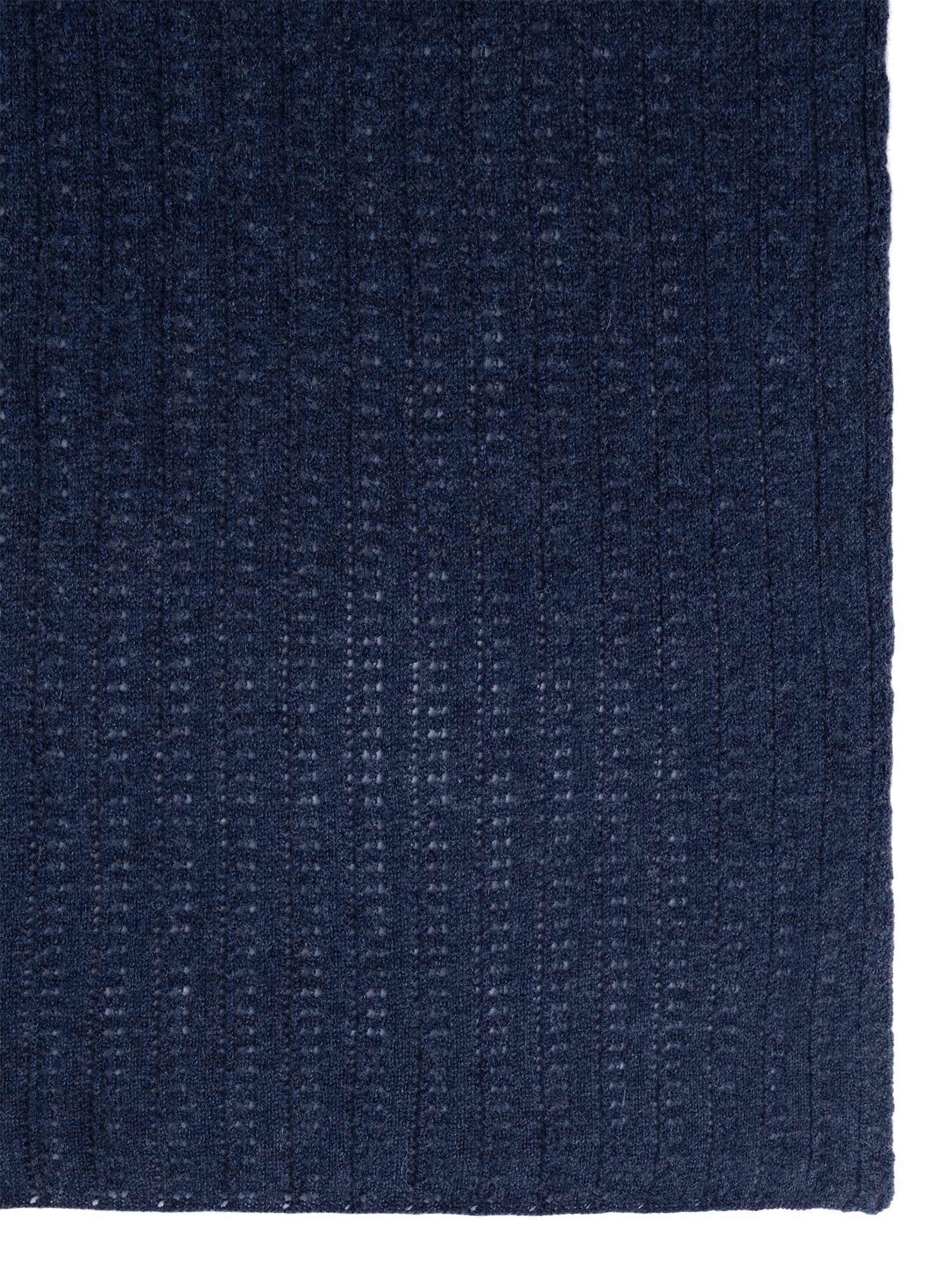 Dunkelblauer LHASA Kaschmirschal von EMAAL CASHMERE aus 100% Kaschmir#Farbe_dunkelblau