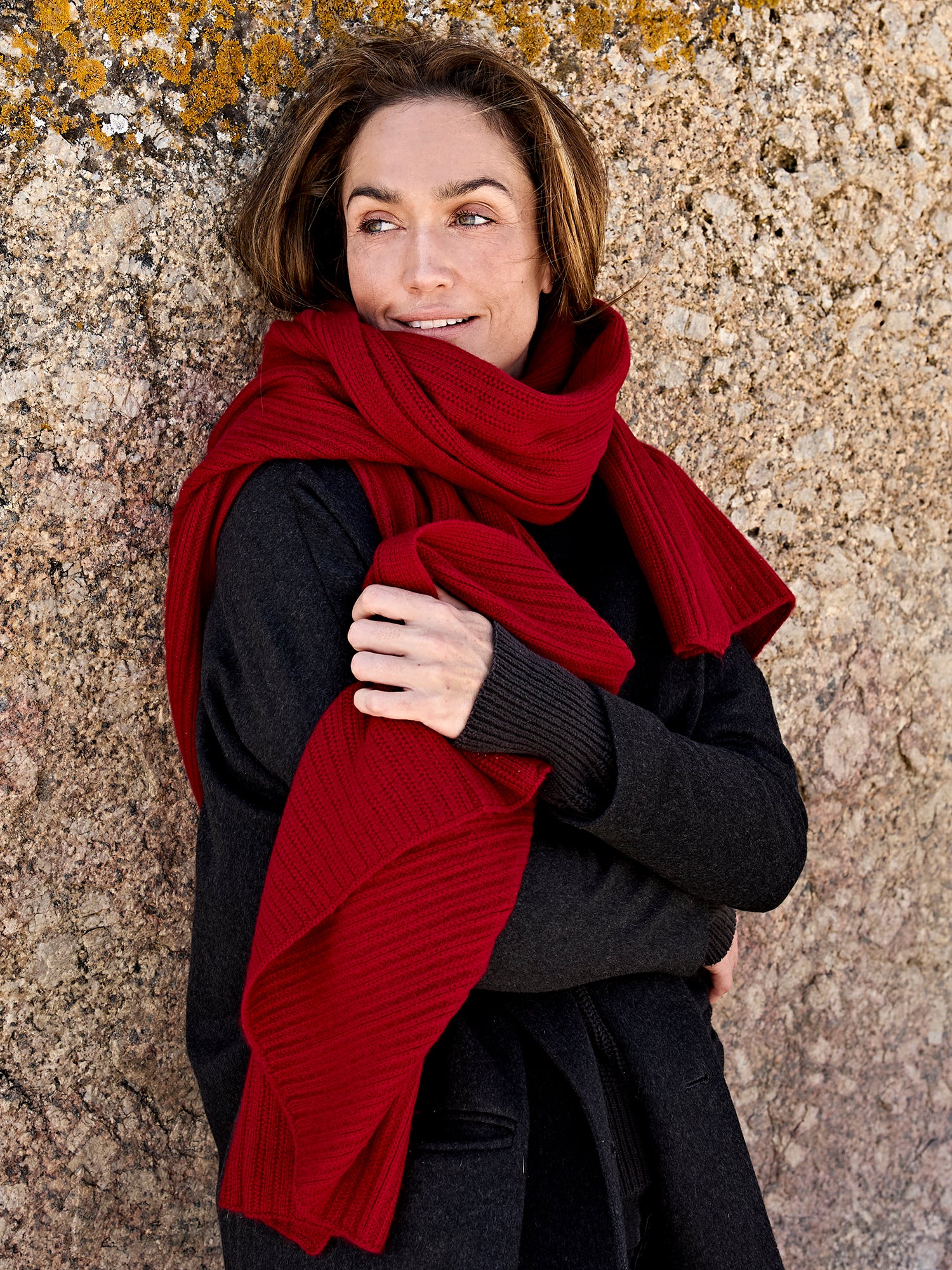 EMAAL CASHMERE LIMA in Rot – warmer Kaschmirschal für kühle Tage#Farbe_rot