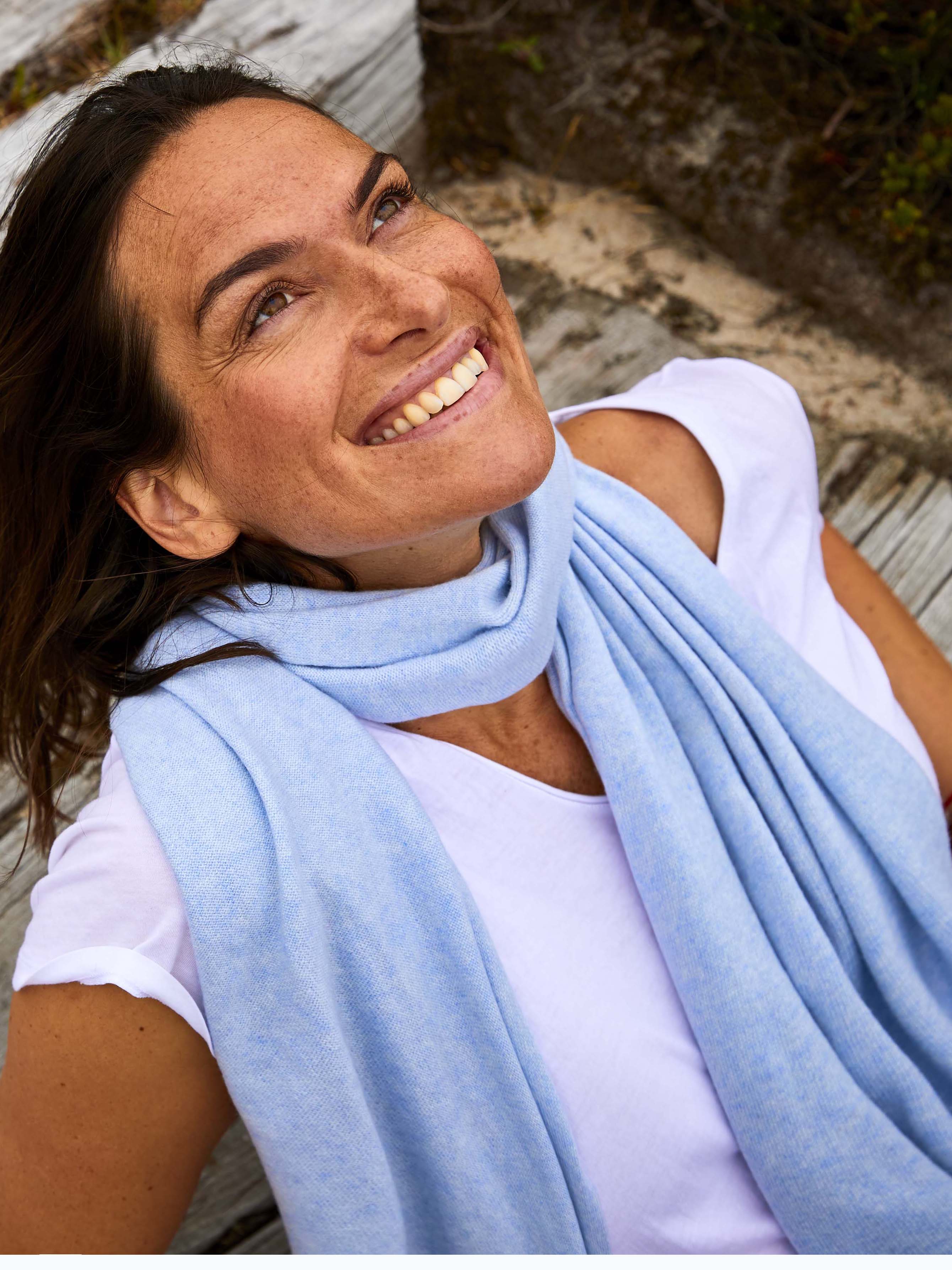 London Kaschmirschal Damen hellblau – 100% Kaschmir | EMAAL CASHMERE#Farbe_hellblau