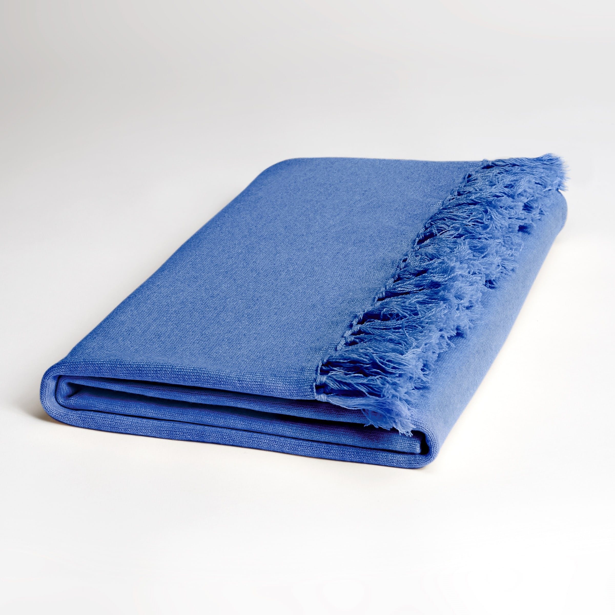 Eleganter Damen-Kaschmirschal MILANO von EMAAL CASHMERE für Reise und Alltag#Farbe_blau