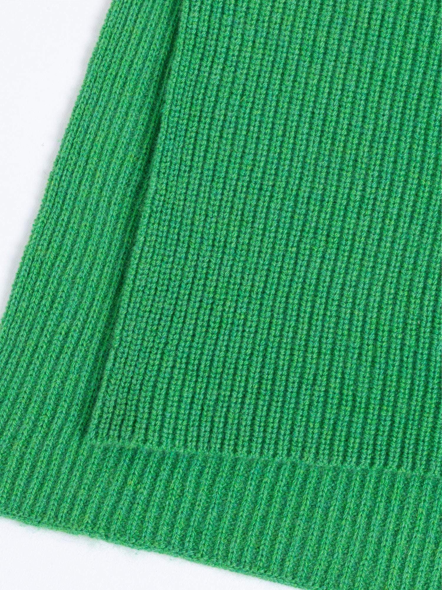 Zermatt Kaschmirschal Herren grün – 100% Kaschmir | EMAAL CASHMERE#Farbe_grün