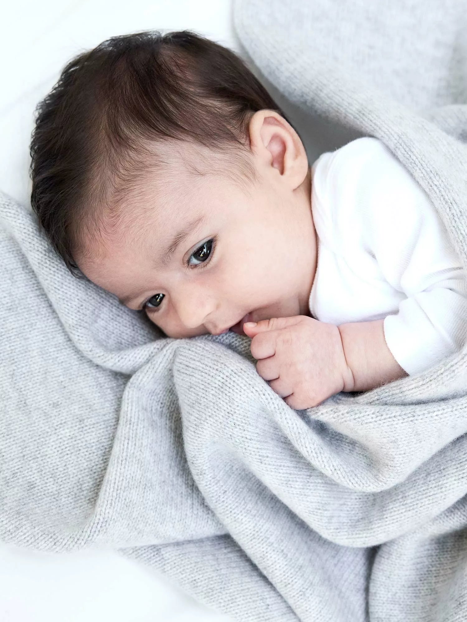 Capri Kaschmirdecke Baby hellgrau – 100% Kaschmir | EMAAL CASHMERE#Farbe_hellgrau