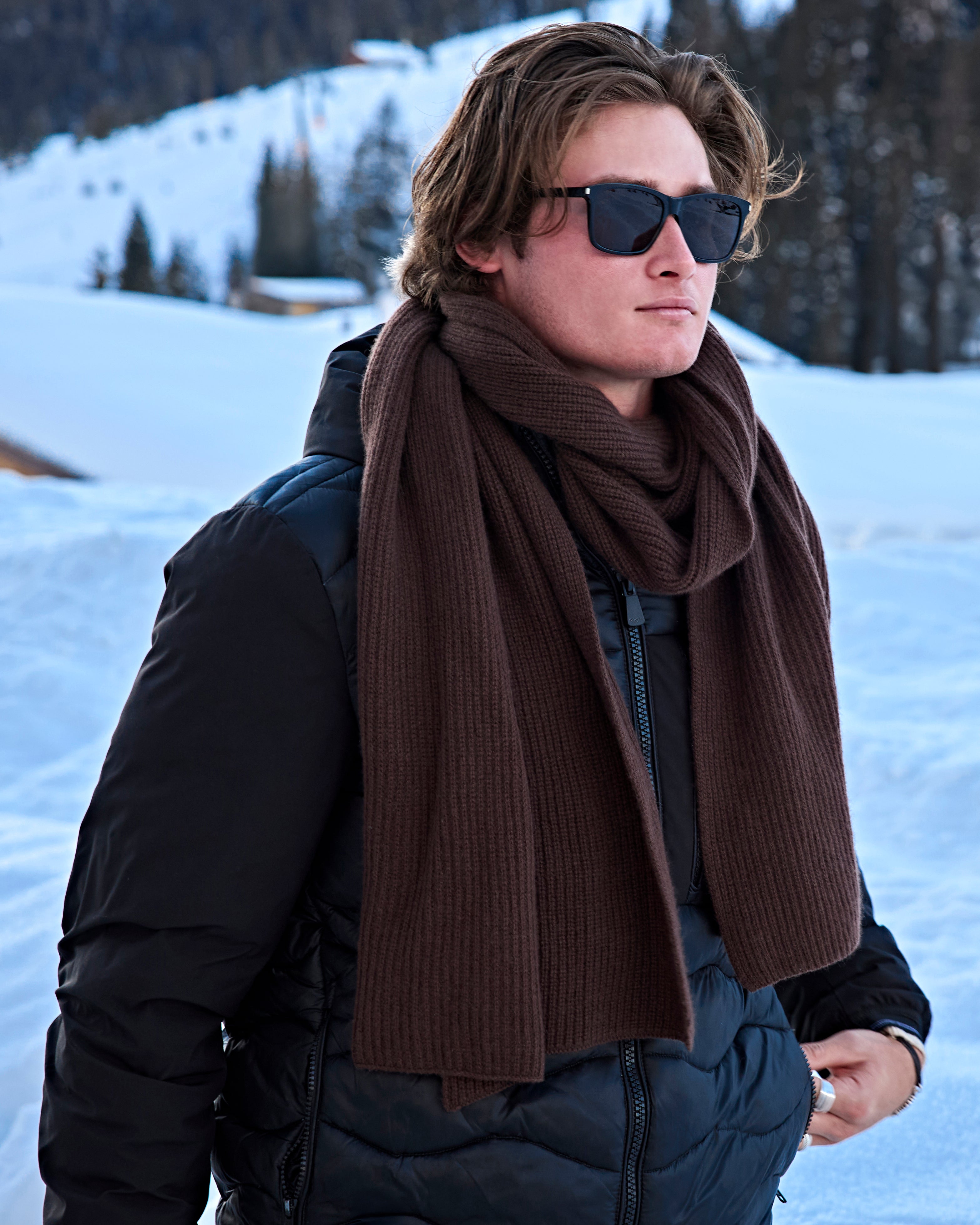 Kopenhagen Kaschmirschal Herren dunkelbraun – 100% Kaschmir | EMAAL CASHMERE#Farbe_dunkelbraun